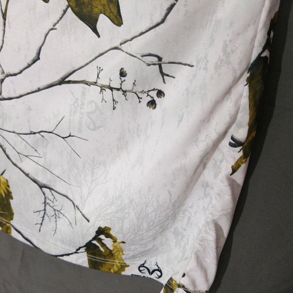 Realtree Xtra Color T-Shirt Womens Size Small Tee - Picture 6 of 8